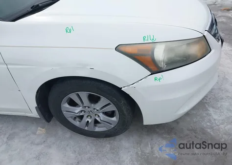 2011 Honda Accord 2.4 Se из США, поврежденный, VIN 1HGCP2F66BA114759